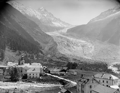 Village et glacier d'Argentières