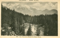 Lac Vert et le massif du Mont Blanc
