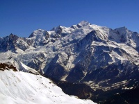 L'aiguille du Midi, le mont Blanc du Tacul, le mont Maudit, le mont Blanc, le dôme et l'aiguille du Gouter, l'aiguille de Bionnassay